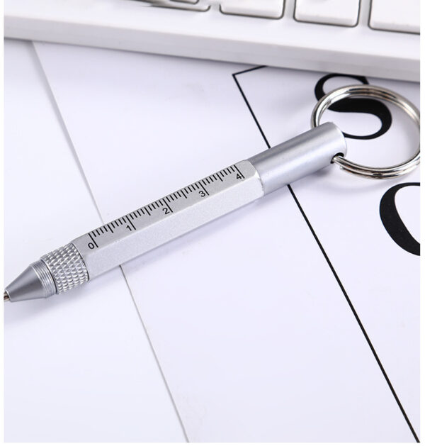 Llavero JOSANGO de metal muuuy práctico